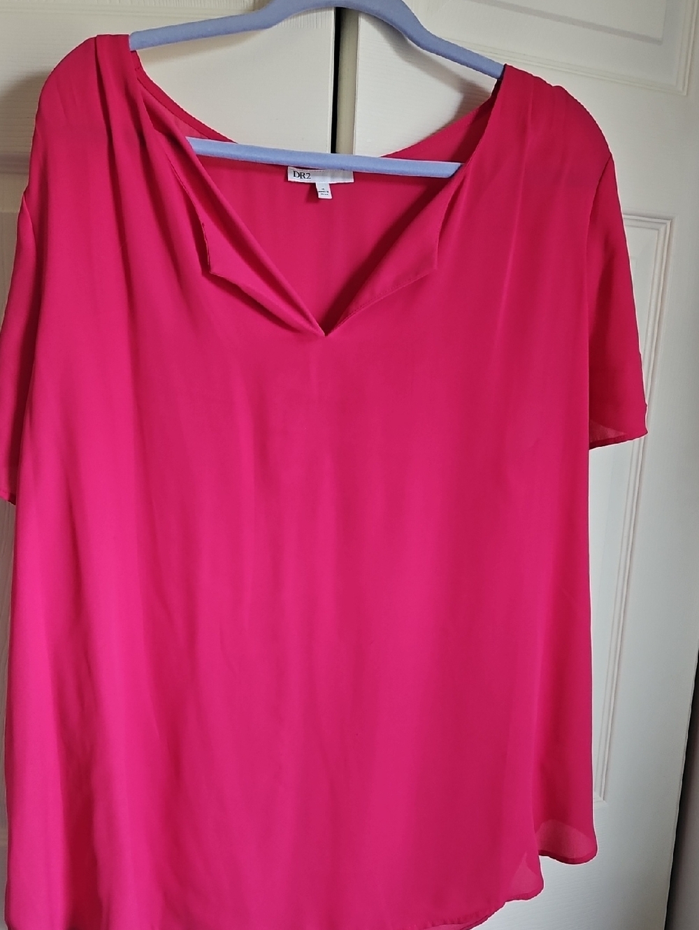 DR2 Hot Pink Short-Sleeve V-Notch Blouse